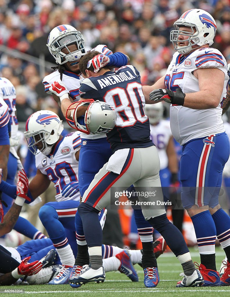 Buffalo Bills v New England Patriots
