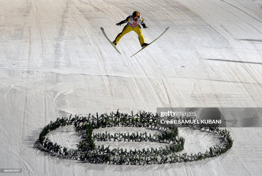 SKI-JUMP-FOURHILLS-AUT