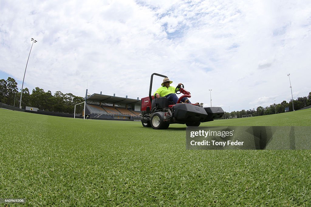 Greg Chapple head curator of Baddeley Park in Cessnock prepares the ...