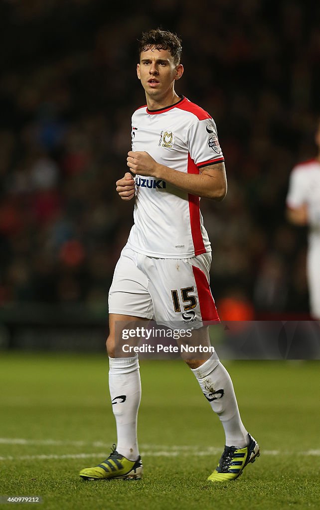 MK Dons v Chesterfield - FA Cup Second Round