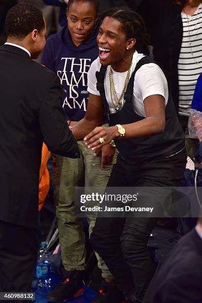 Celebrities Attend The Detroit Pistons Vs New York Knicks Game - January 2, 2015 Celebrities Attend The Detroit Pistons Vs New York Knicks Game - January 2, 2015