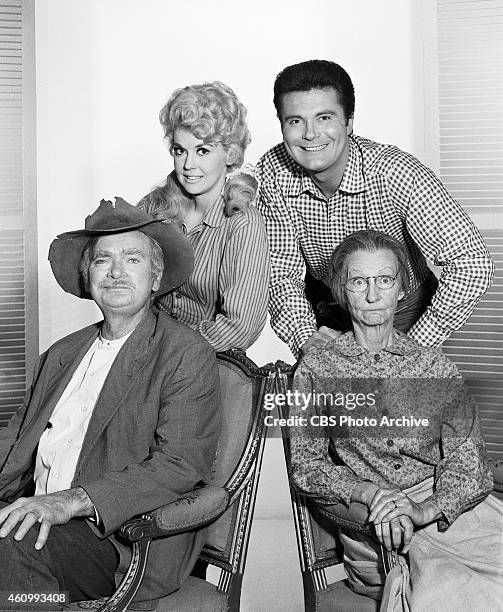 Cast. Clockwise from upper left: Donna Douglas , Max Baer, Jr. , Irene Ryan , Buddy Ebsen . Image dated January 18, 1966.