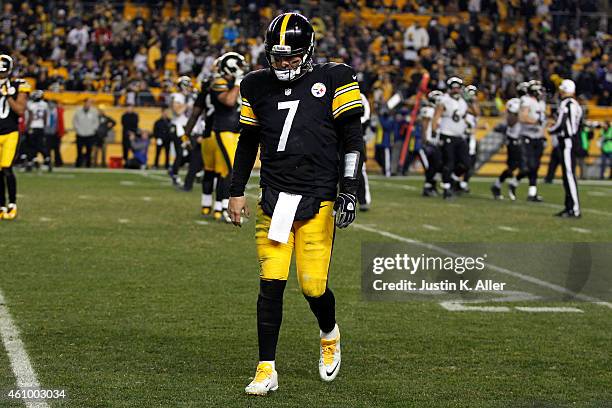 Ben Roethlisberger of the Pittsburgh Steelers reacts and walks back to the bench in the fourth quarter against the Baltimore Ravens during their AFC...