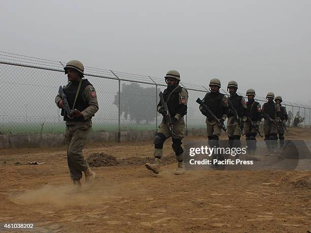 Pakistan 613 613 India Pakistan Border Patrol Stock Photos, High-Res Pictures, and ...