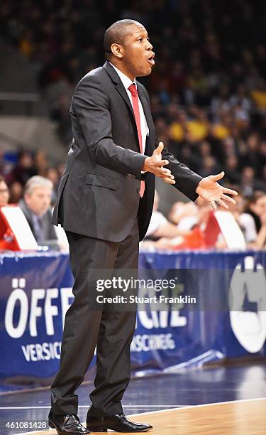 Tyron McCoy, head coach of Artland Dragons gestures during the Bundesliga basketball game between Basketball Loewen Braunschweig and Artland Dragons...