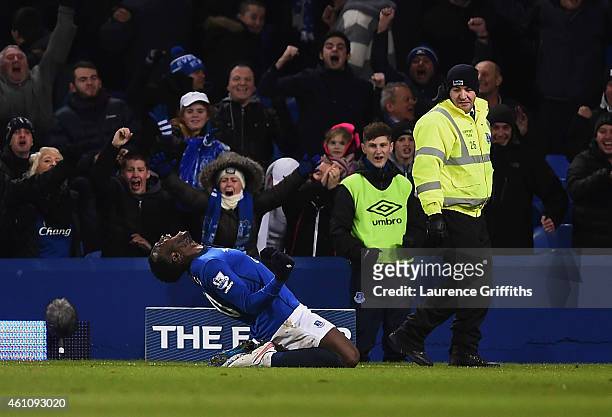 Romelu Lukaku of Everton celebrates as he scores their first and equalising goal during the FA Cup Third Round match between Everton and West Ham...