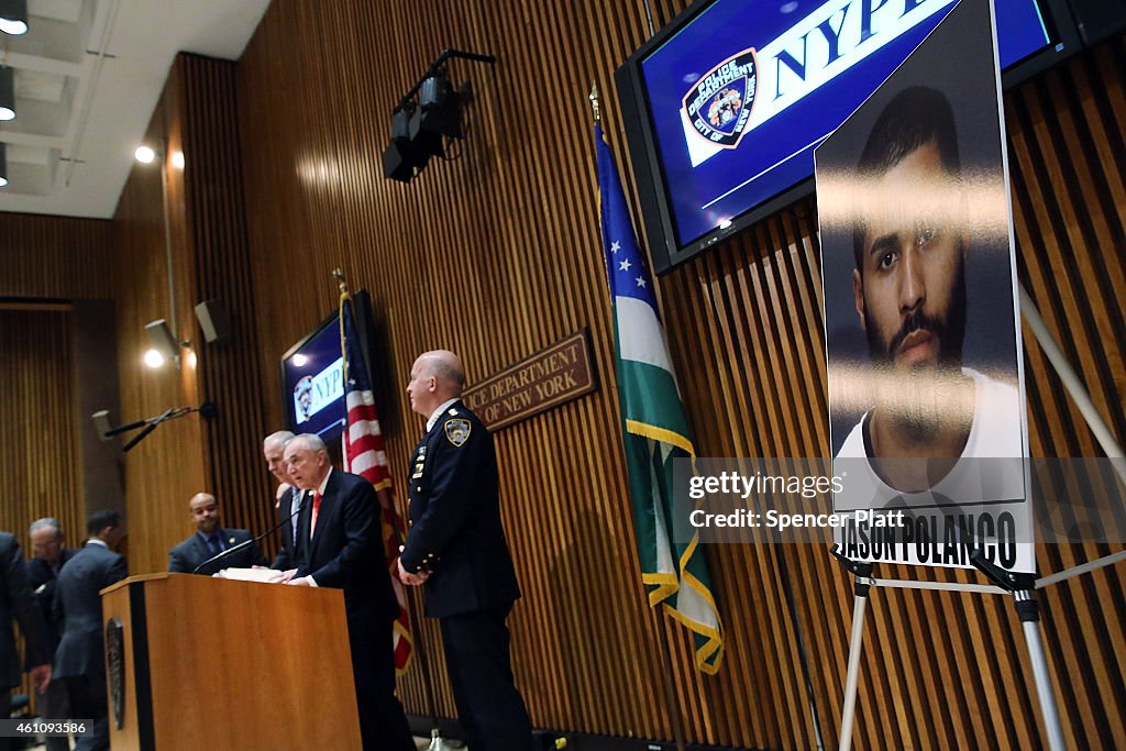 NYPD Chief Bratton Holds News Conference Regarding Arrest Of Last Night's Police Shooting Suspects