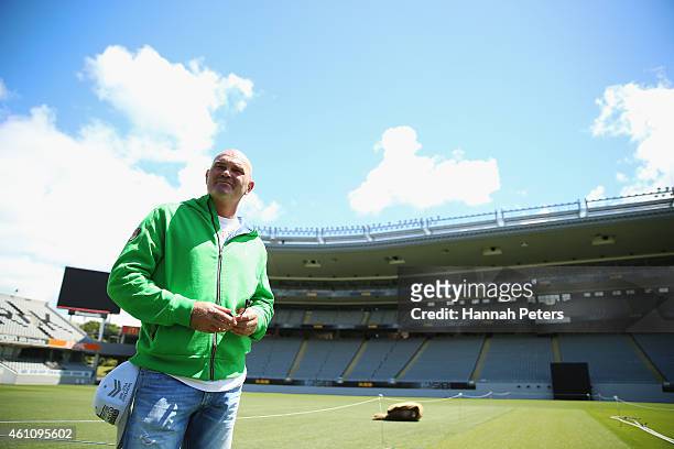 Former New Zealand cricketer Martin Crowe walks out onto Eden Park on January 7, 2015 in Auckland, New Zealand. Crowe is currently suffering an...