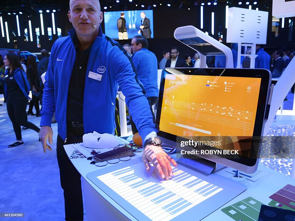 US-LIFESTYLE- IT-ELECTRONICS-CES