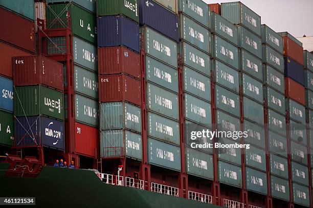 Cscl Container 67 Cscl Globe Photos & High Res Pictures - Getty Images