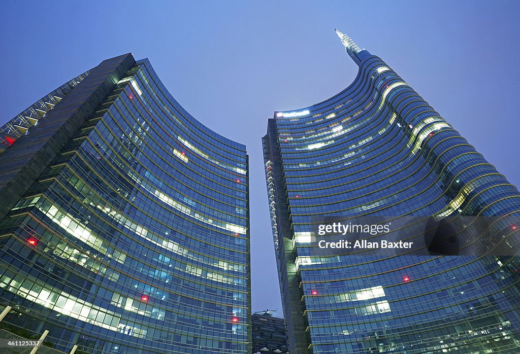 Unicredit tower at night