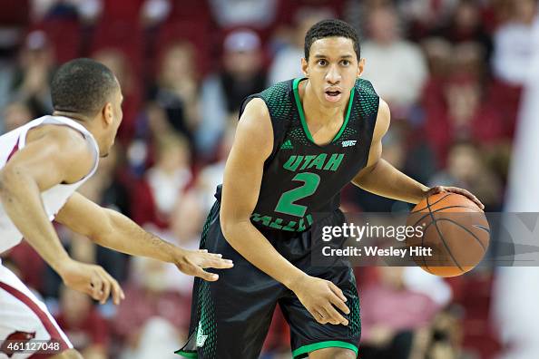 Macrell Davis Marcel Davis of the Utah Valley Wolverines dribbles down the court ...