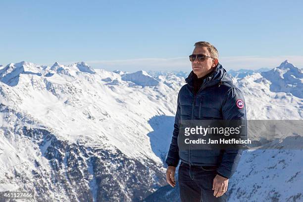 Daniel Craig poses at the photo call for the 24th Bond film 'Spectre' at ski resort on January 7, 2015 in Soelden, Austria.