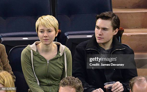 Valorie Curry and guest attend the Columbus Blue Jackets vs New York Rangers game at Madison Square Garden on January 6, 2014 in New York City.