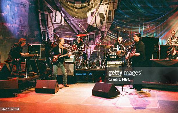Episode 922 -- Pictured: Jim Weider, Randy Ciarlante, Levon Helm, Rick Danko and Garth Hudson of the musical guest The Band perfrom on May 14, 1996 --