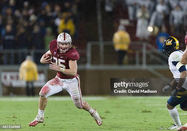 Fullback Ryan Hewitt of the Stanford Cardinal runs with the ball during a PAC-12 NCAA football game against the California Golden Bears played on...