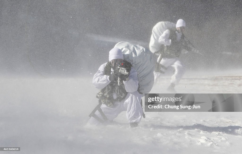 South Korean Soldiers Train In Sub-Zero Winter Weather