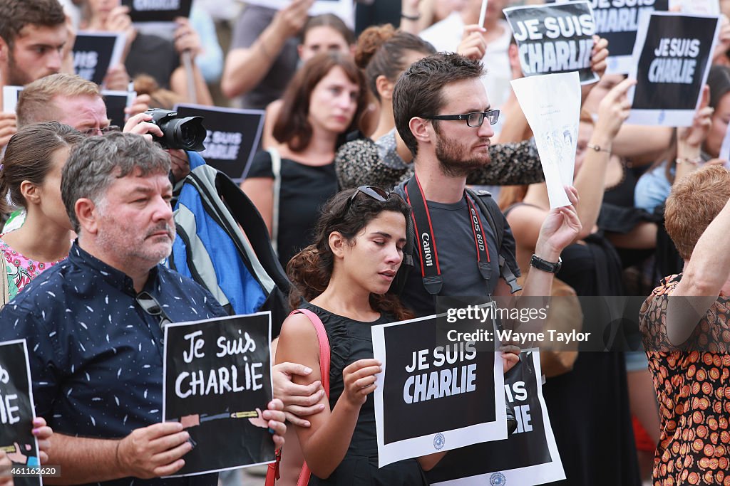 Vigil Held In Melbourne For Victims Of Paris Masacre