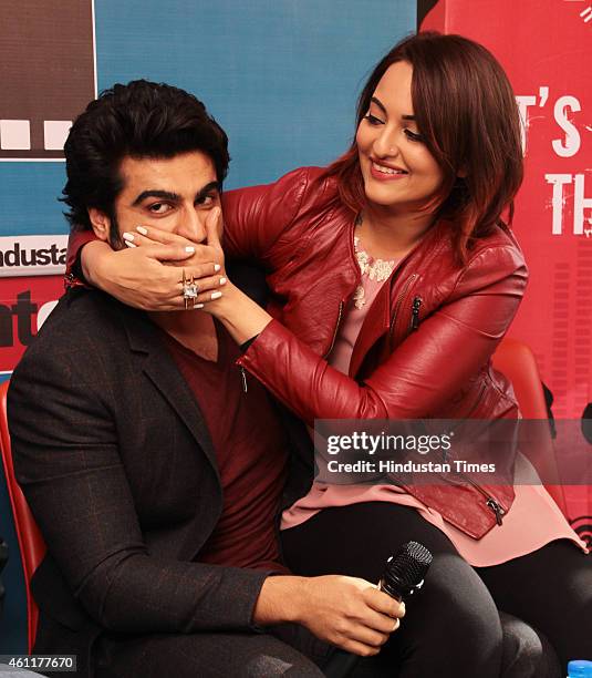 Bollywood actors Arjun Kapoor and Sonakshi Sinha during an exclusive interview for their upcoming movie Tevar at HT Media Office on January 05 New...