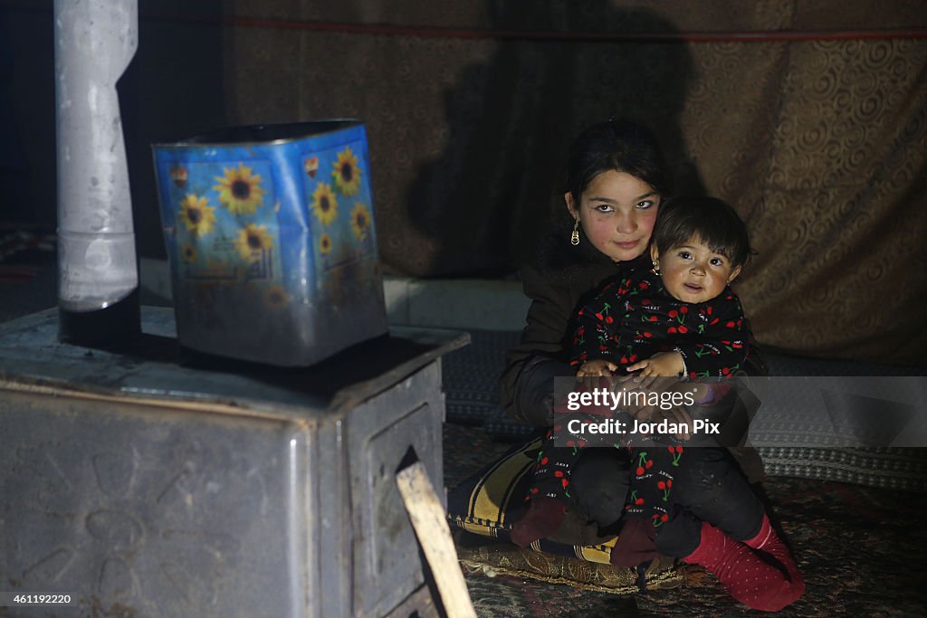 Syrian Refugees Living Outside Camps in Jordan Face the Extreme Snow Storm