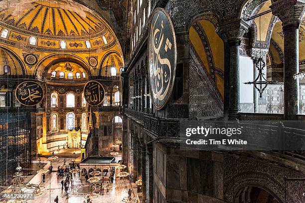 hagia sophia mosque interior, istanbul, turkey - hagia sophia istanboel stockfoto's en -beelden