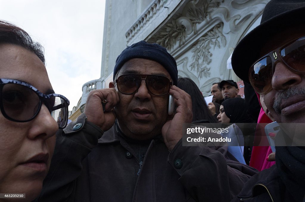 Tunisians rally in support of abducted journalists