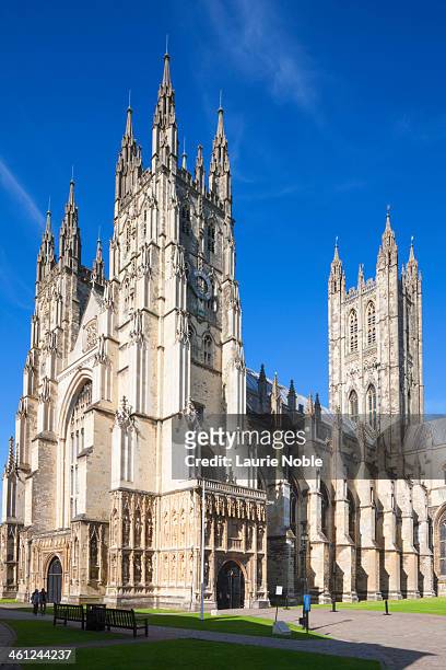 caterbury cathedral, canterbury, kent, england - canterbury cathedral stock pictures, royalty-free photos & images