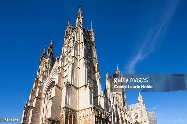 caterbury cathedral, canterbury, kent, england - canterbury cathedral stock pictures, royalty-free photos & images