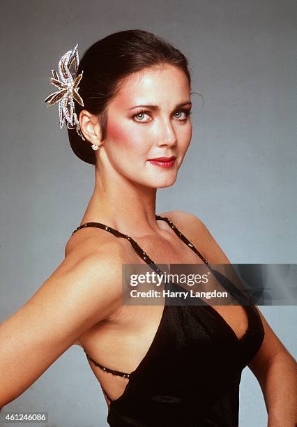 Actress Linda Carter poses for a portrait in 1980 in Los Angeles, California.