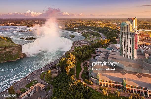 niagara falls - horseshoe falls stock pictures, royalty-free photos & images