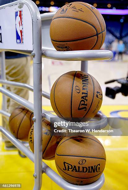 Nba Racks Basketball Ball Rack Photos and Premium High Res Pictures - Getty Images