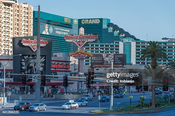 las vegas strip - mgm grand stock pictures, royalty-free photos & images