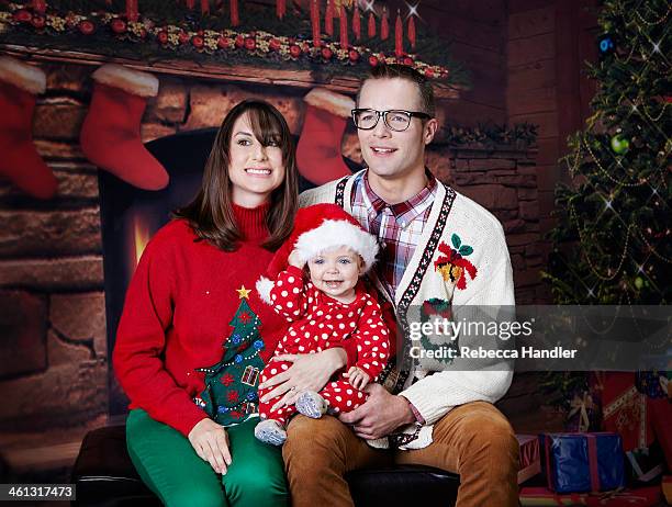 christmas holiday family portrait - funny baby photo stock pictures, royalty-free photos & images