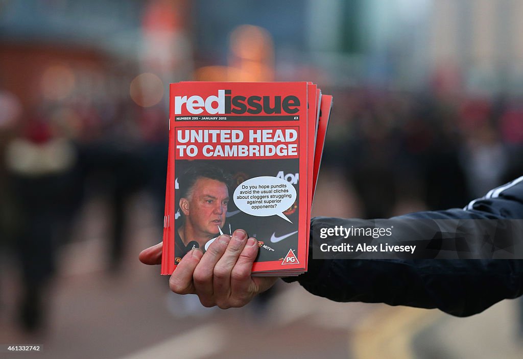 Manchester United v Southampton - Premier League