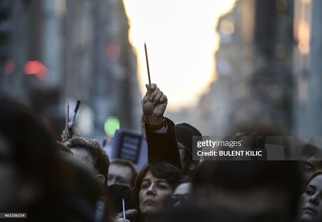 TURKEY-FRANCE-ATTACKS-CHARLIE-HEBDO-DEMO