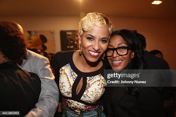 Dr. Ross Reed Dr Rachael Ross Photos and Premium High Res Pictures - Getty Images