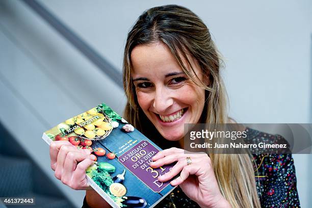Portuguese nutritionist Agata Roquette poses during a portrait session during the presentation 'Las Reglas de Oro de la Dieta de los 31 Dias' at La...