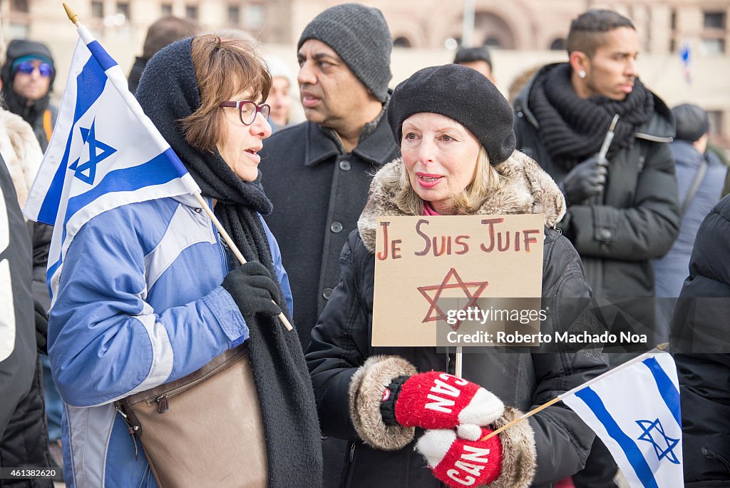 Toronto people meets in the Je Suis Charlie vigil at Nathan...