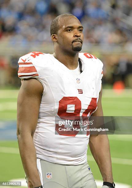 Mathias Kiwanuka of the New York Giants looks on during the game against the Detroit Lions at Ford Field on December 22, 2013 in Detroit, Michigan....