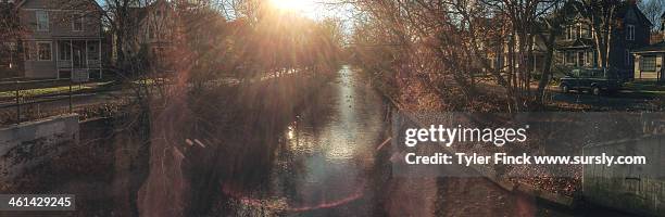 sunrise on the creek - sursly stock-fotos und bilder