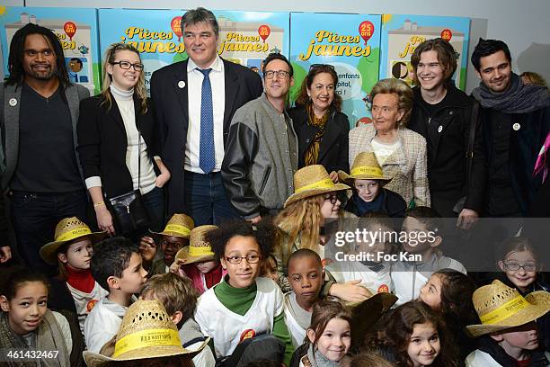 Christian Karembeu, Marie Helene Mahe, David Douillet, Billy aka Frdric Richard, a guest, Bernadette Chirac, Amaury Vassili and Yoann FregetÊattend...