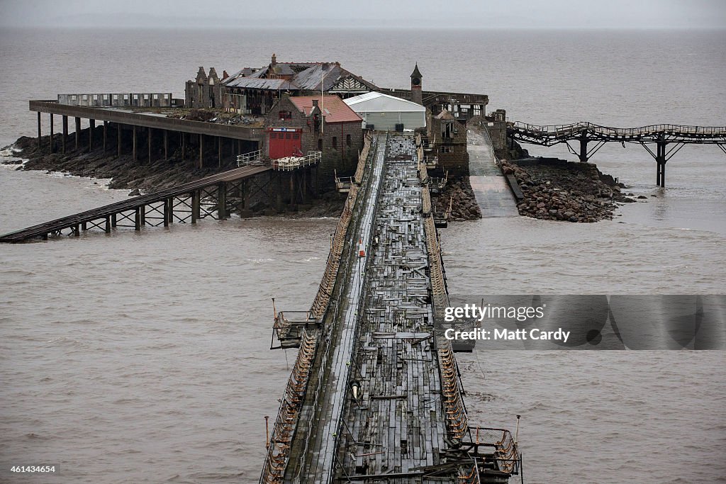 Weston-super-Mare's Derelict Birnbeck Pier To Be On The Verge Of Collapsing