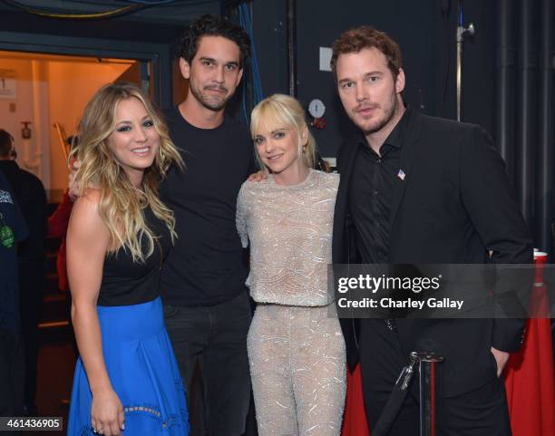 Actress Kaley Cuoco, tennis player Ryan Sweeting and actors Anna Faris and Chris Pratt attend The 40th Annual People's Choice Awards at Nokia Theatre...