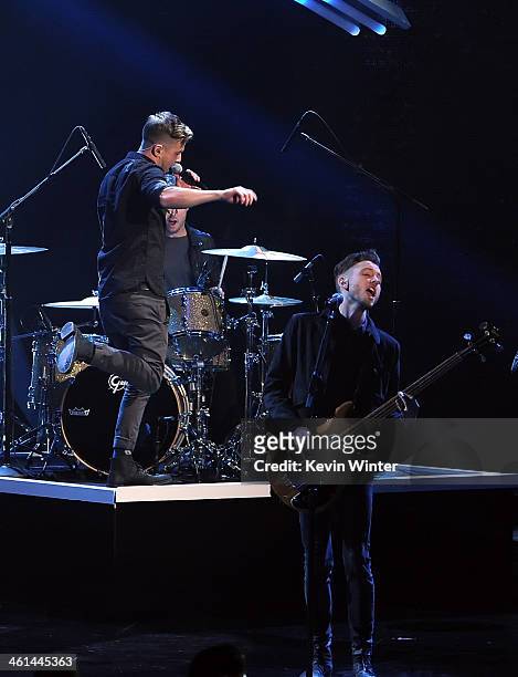 Singer Ryan Tedder and musician Brent Kutzle of OneRepublic perform onstage at The 40th Annual People's Choice Awards at Nokia Theatre L.A. Live on...