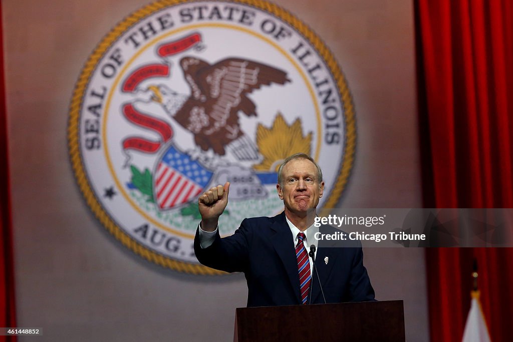 Rauner sworn in as Illinois governor, says business as usual would be 'morally corrupt'