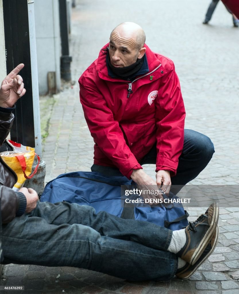 FRANCE-HOMELESS-WINTER-CHARITY