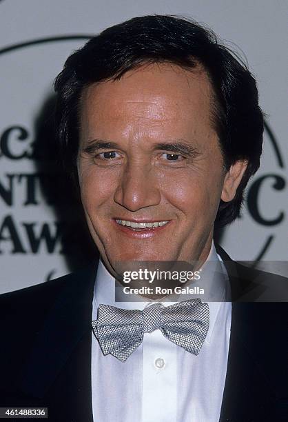 Musician Roger Miller attends the 23rd Annual Academy of Country Music Awards on March 21, 1988 at the Good Time Theatre, Knott's Berry Farm in Buena...