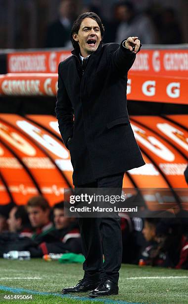 Milan coach Filippo Inzaghi issues instructions to his players during the TIM Cup match between AC Milan and US Sassuolo Calcio at Stadio Giuseppe...