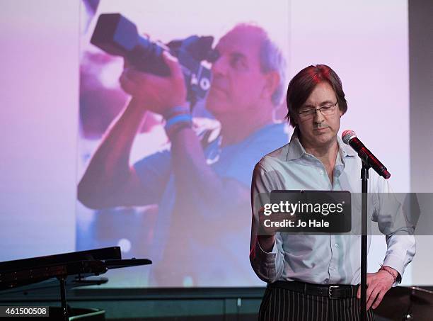 Simon Redfern 26,772 David Redfern Photos & High Res Pictures - Getty Images