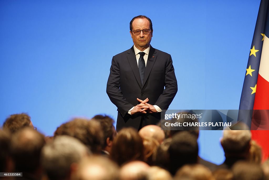 FRANCE-POLITICS-MUSIC-PHILHARMONIE